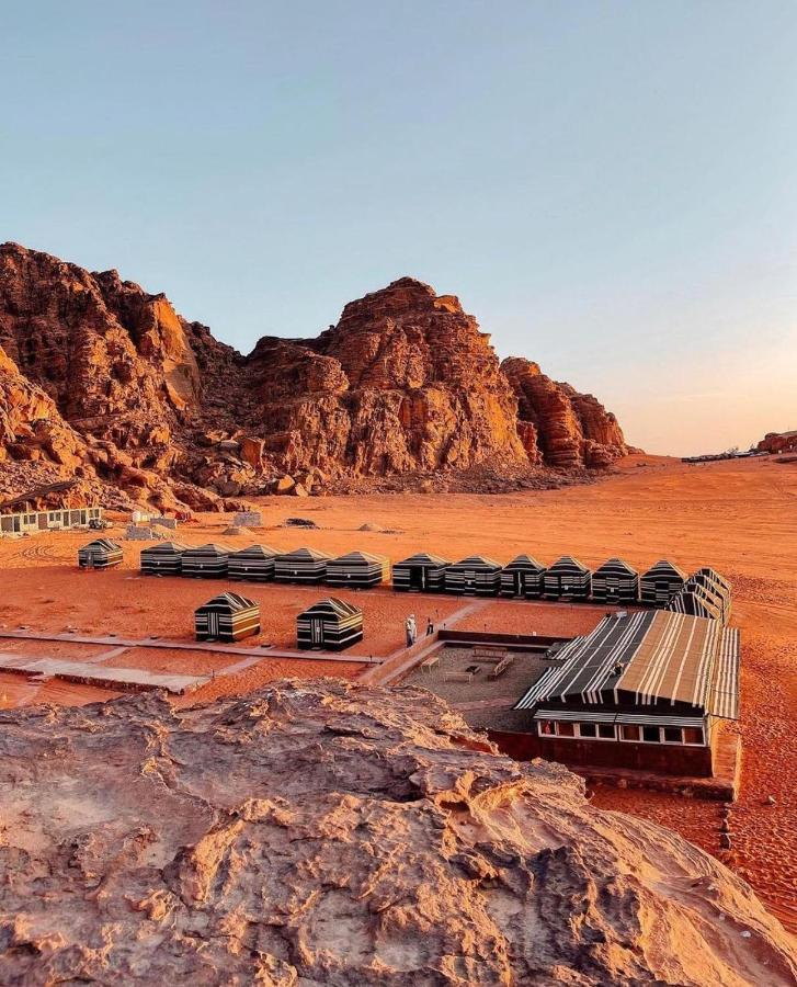 Desert Moon Camp Wadi Rum Exterior foto