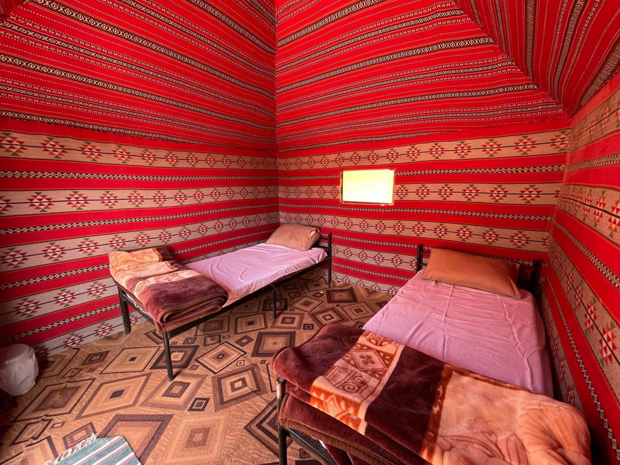 Desert Moon Camp Wadi Rum Exterior foto