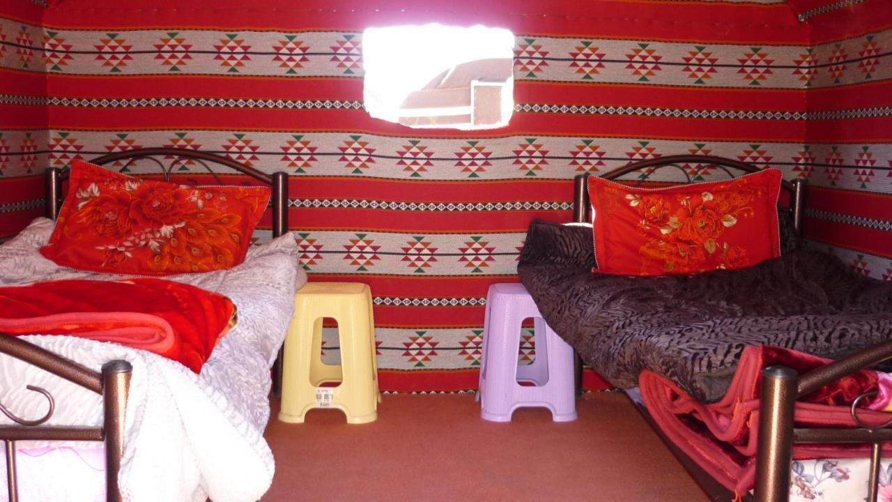 Desert Moon Camp Wadi Rum Exterior foto